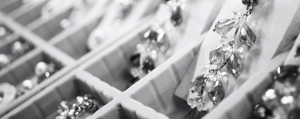 Top 5 Reasons To Love Gemstones Jewelry