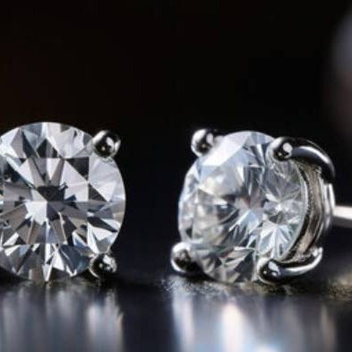 Exploring the Benefits of Diamond Studs