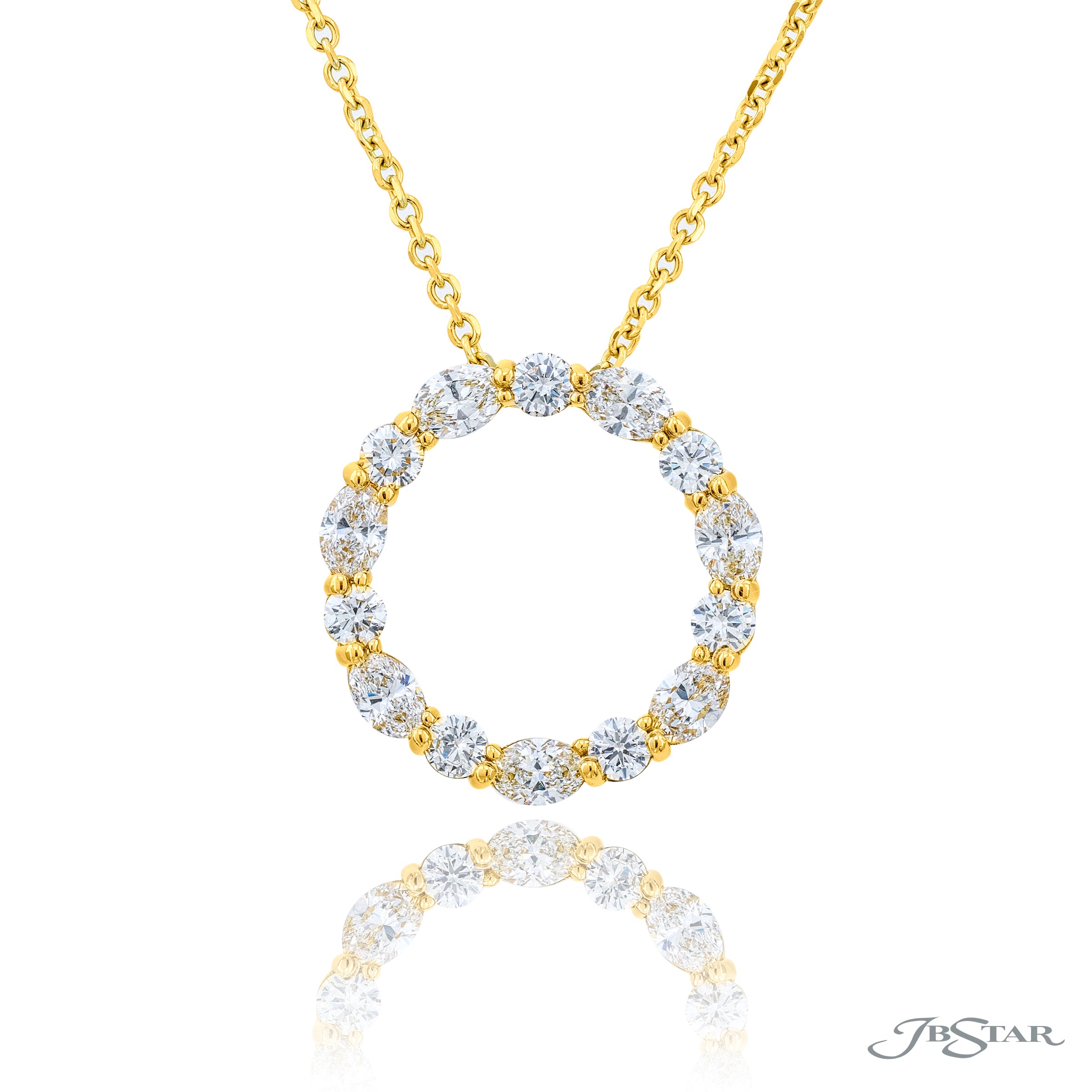 18K YELLOW GOLD ROUND AND OVAL CUT DIAMOND CIRCLE OF LIFE NECKLACE