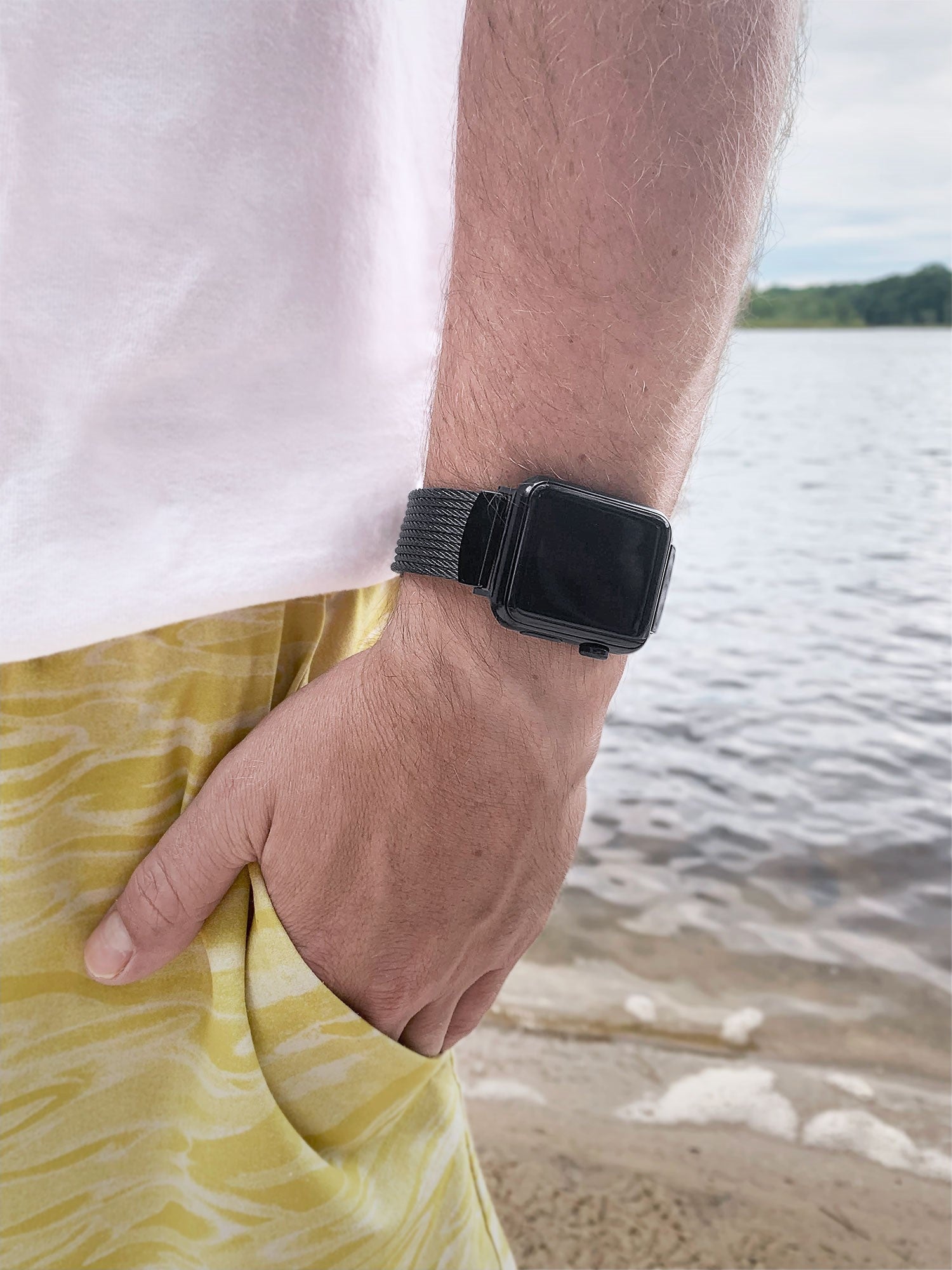 iALOR Black Cable 10-Row Apple Watch® Band (fits 42-45mm watch)