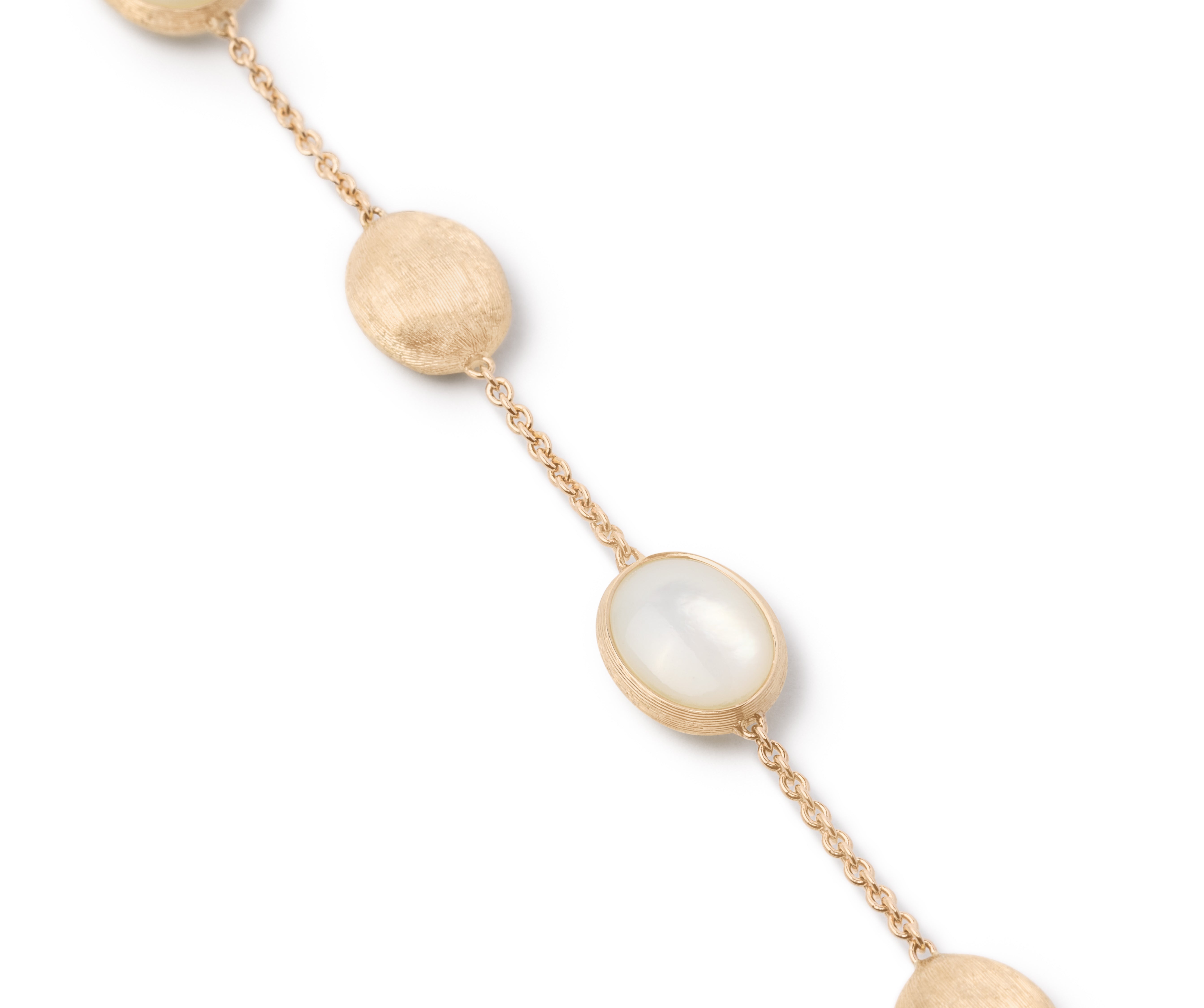 18K YELLOW GOLD MOTHER OF PEARL & GOLD BRACELET FROM THE SIVIGLIA COLLECTION