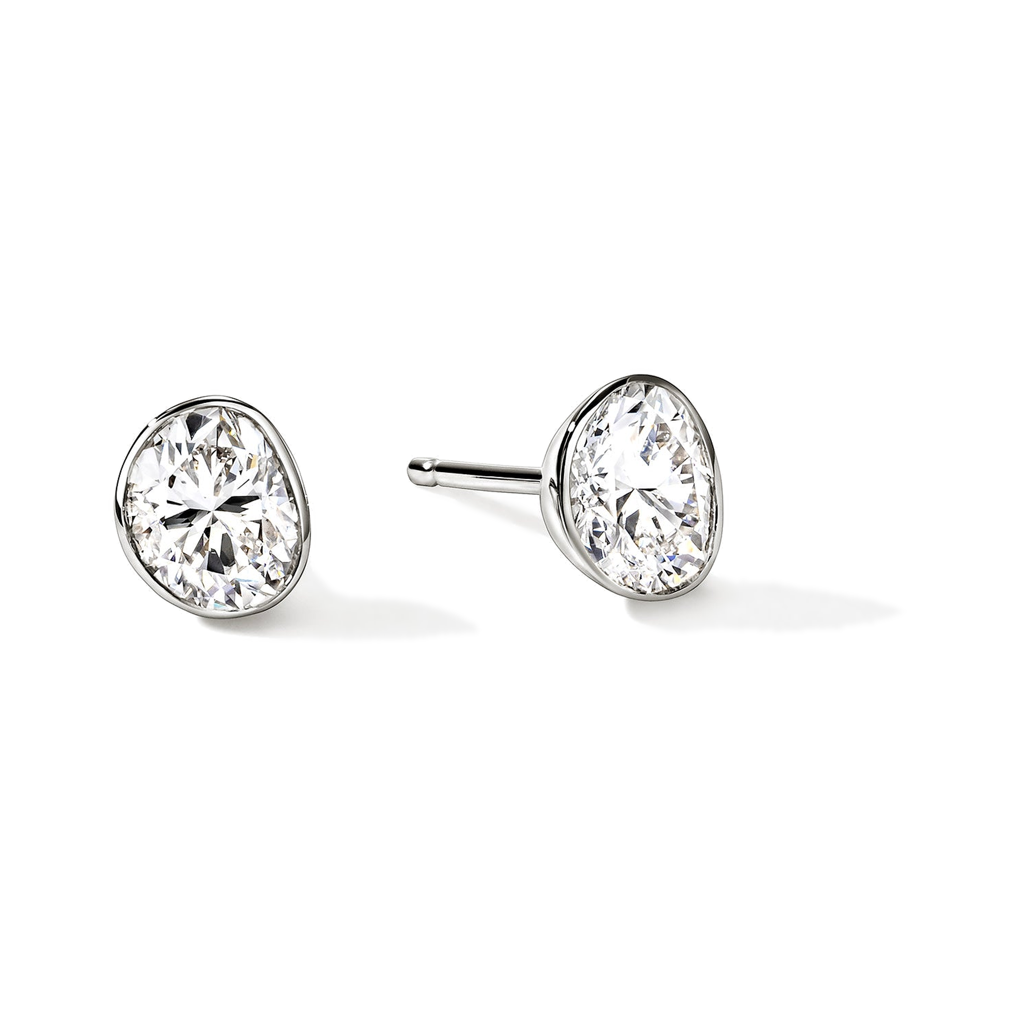 STERLING SILVER AND LABGROWN DIAMOND LOVESTRUCK STUD EARRINGS