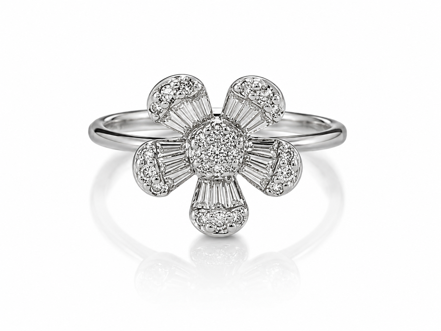 14K WHITE GOLD DIAMOND FLOWER RING