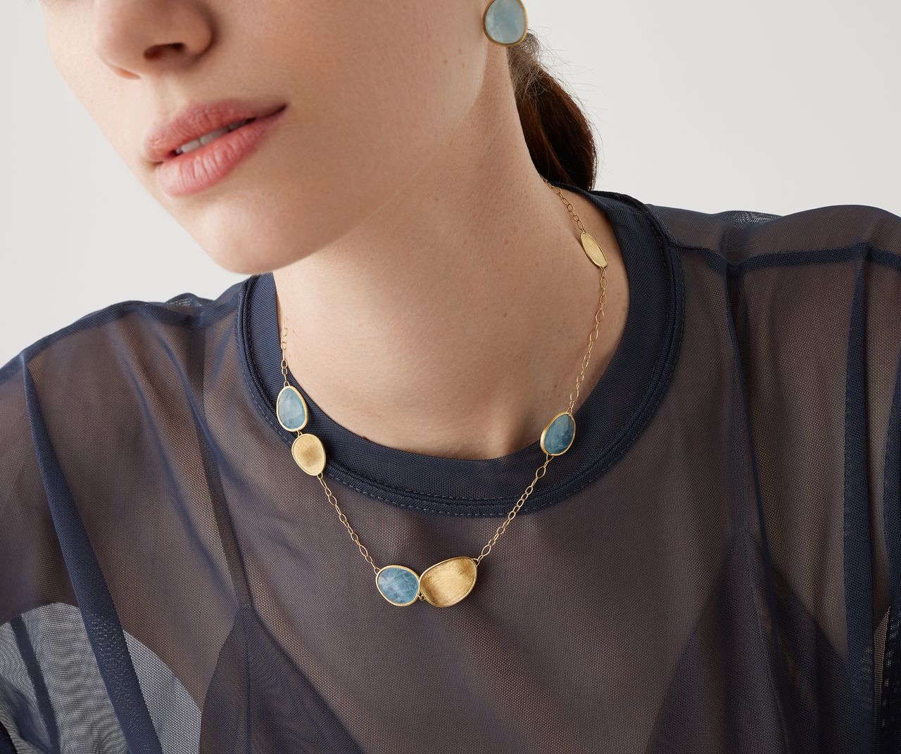 18K YELLOW GOLD AQUAMARINE NECKLACE FROM THE LUNARIA COLLECTION