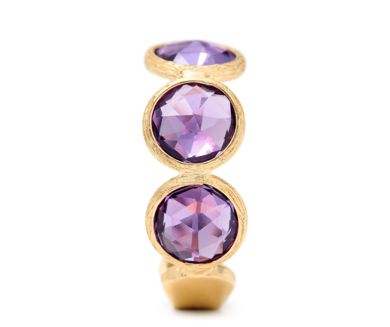 18K YELLOW GOLD AMETHYST RING