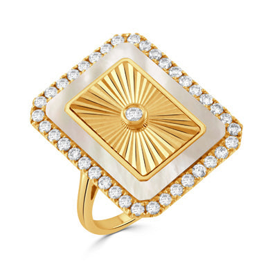 18K YELLOW GOLD DIAMOND AND MOTHER-OF-PEARL RING