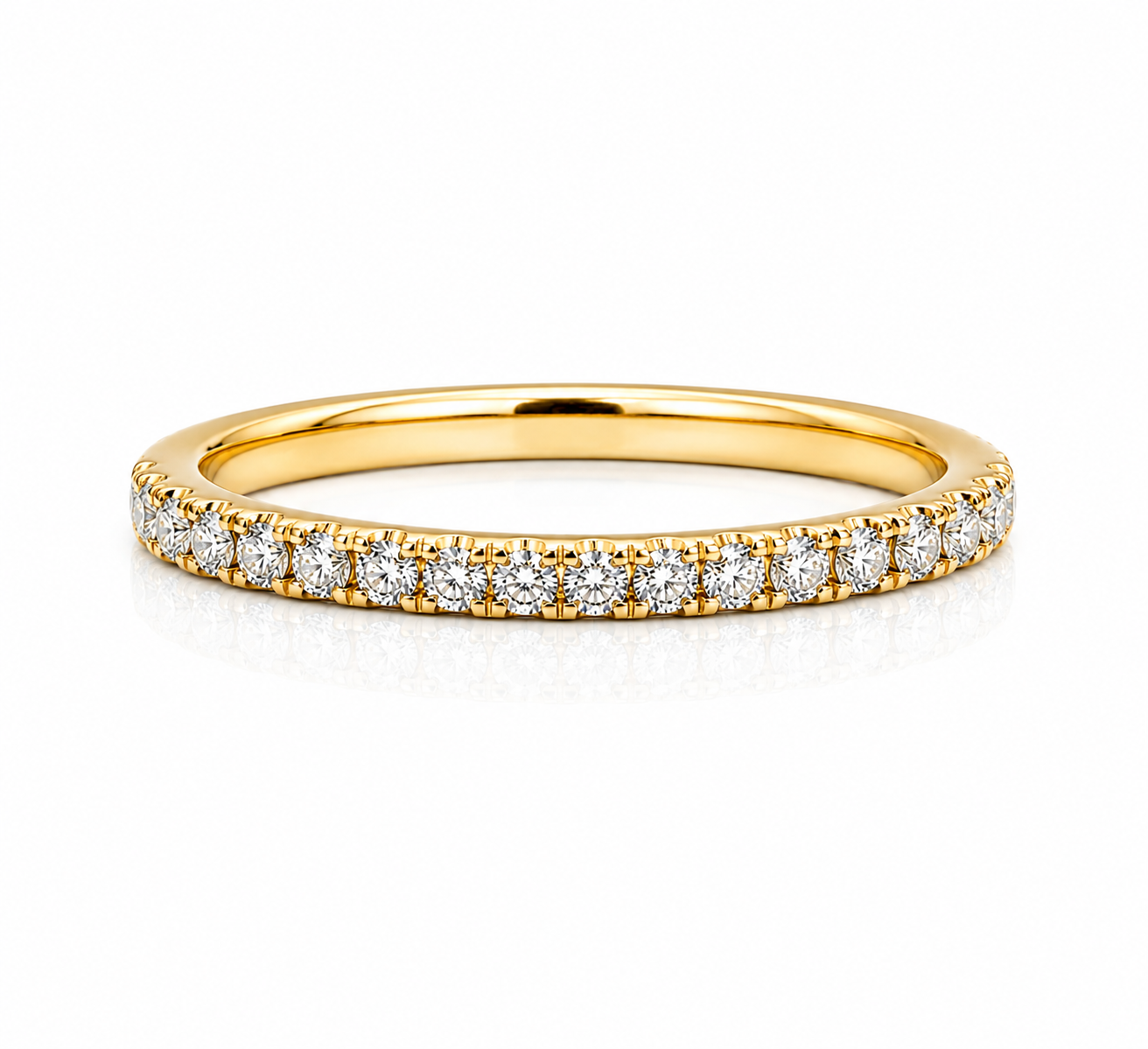 18K YELLOW GOLD 21 DIAMOND STACKING BAND