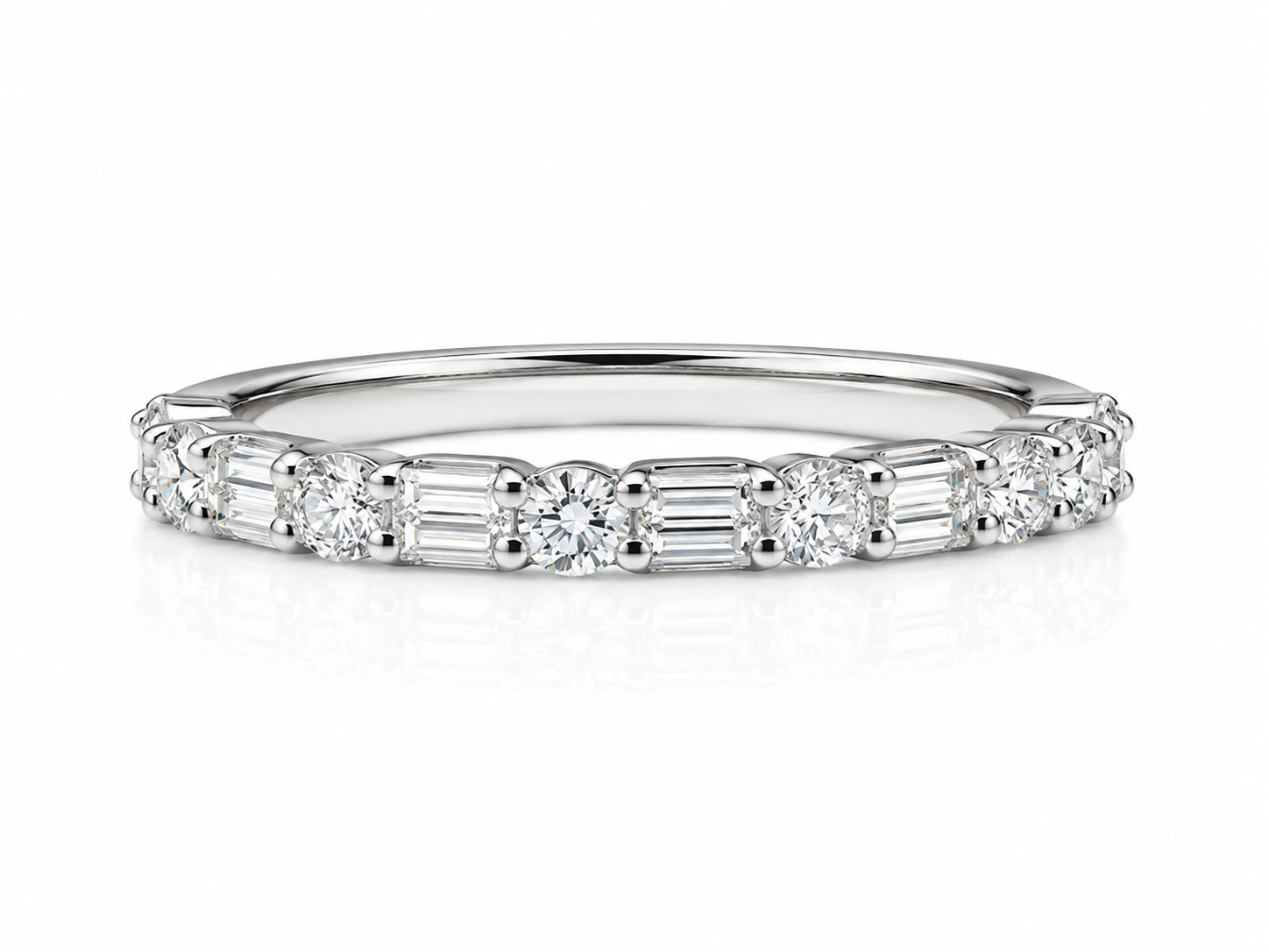 18K WHITE GOLD ALTERNA DIAMOND BAND