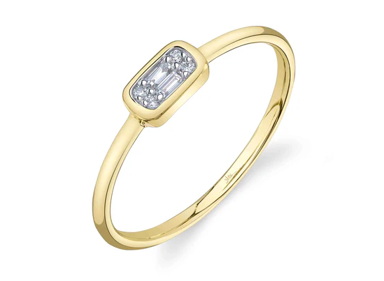 14K YELLOW GOLD 0.07CT BAGUETTE AND ROUND DIAMOND RING