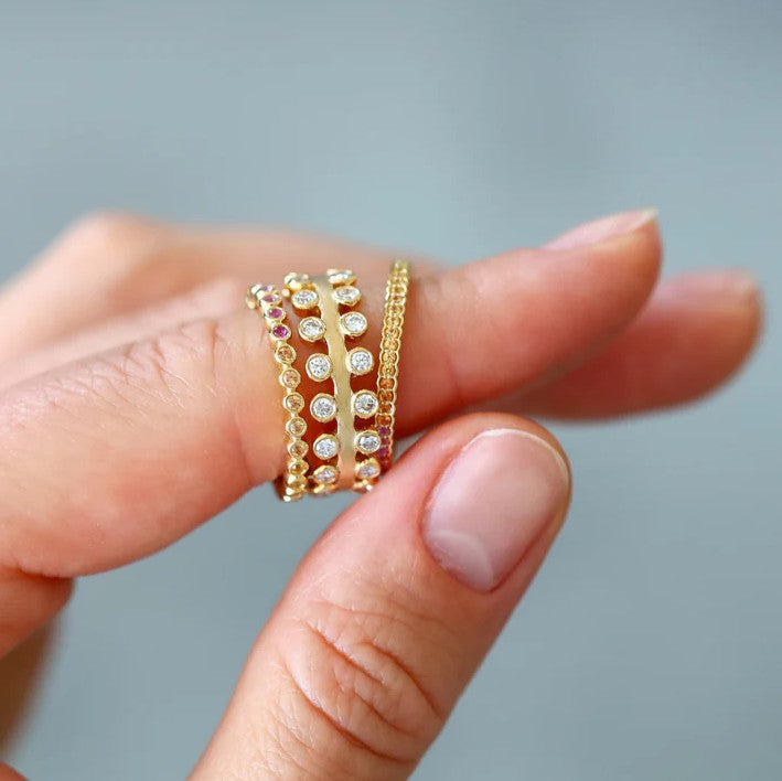 18K YELLOW GOLD DIAMOND MIST BAND