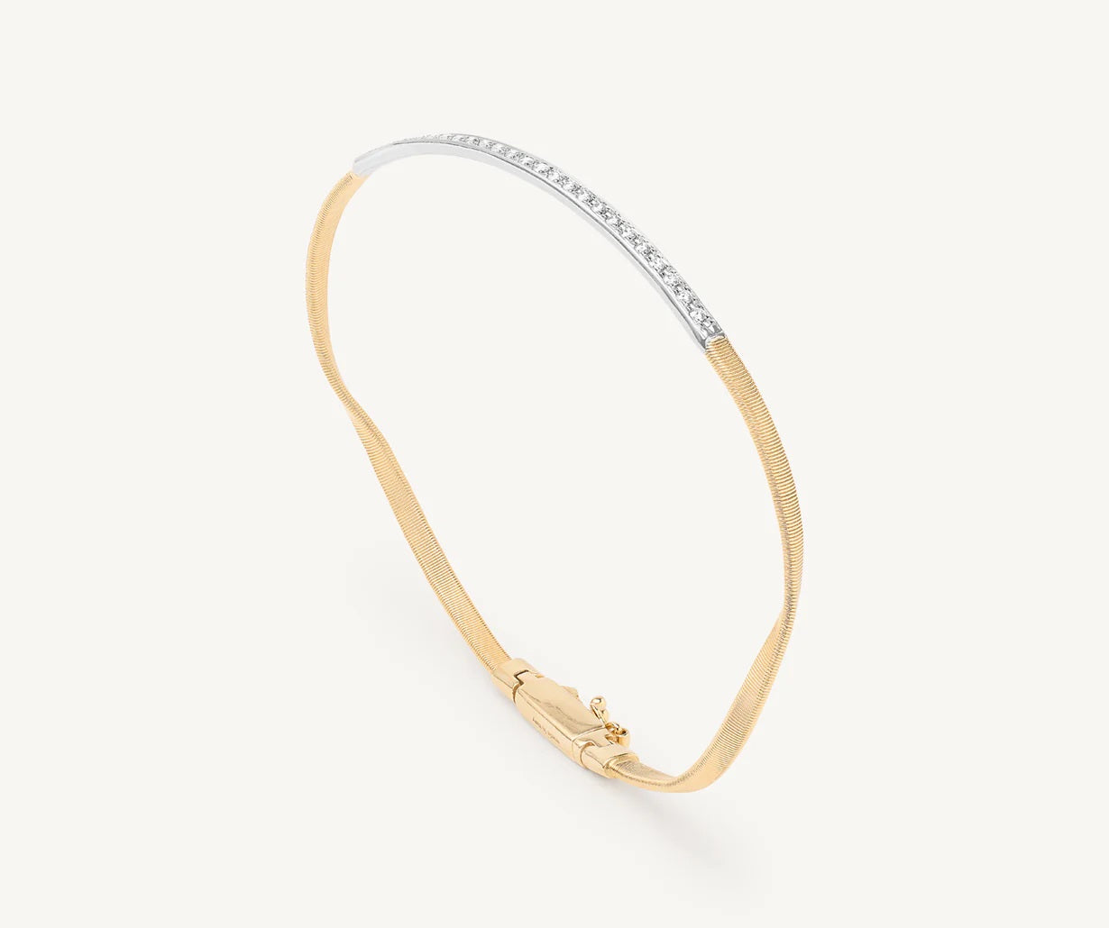 18K YELLOW GOLD BANGLE WITH DIAMOND BAR FROM THE MARRAKECH COLLECTION