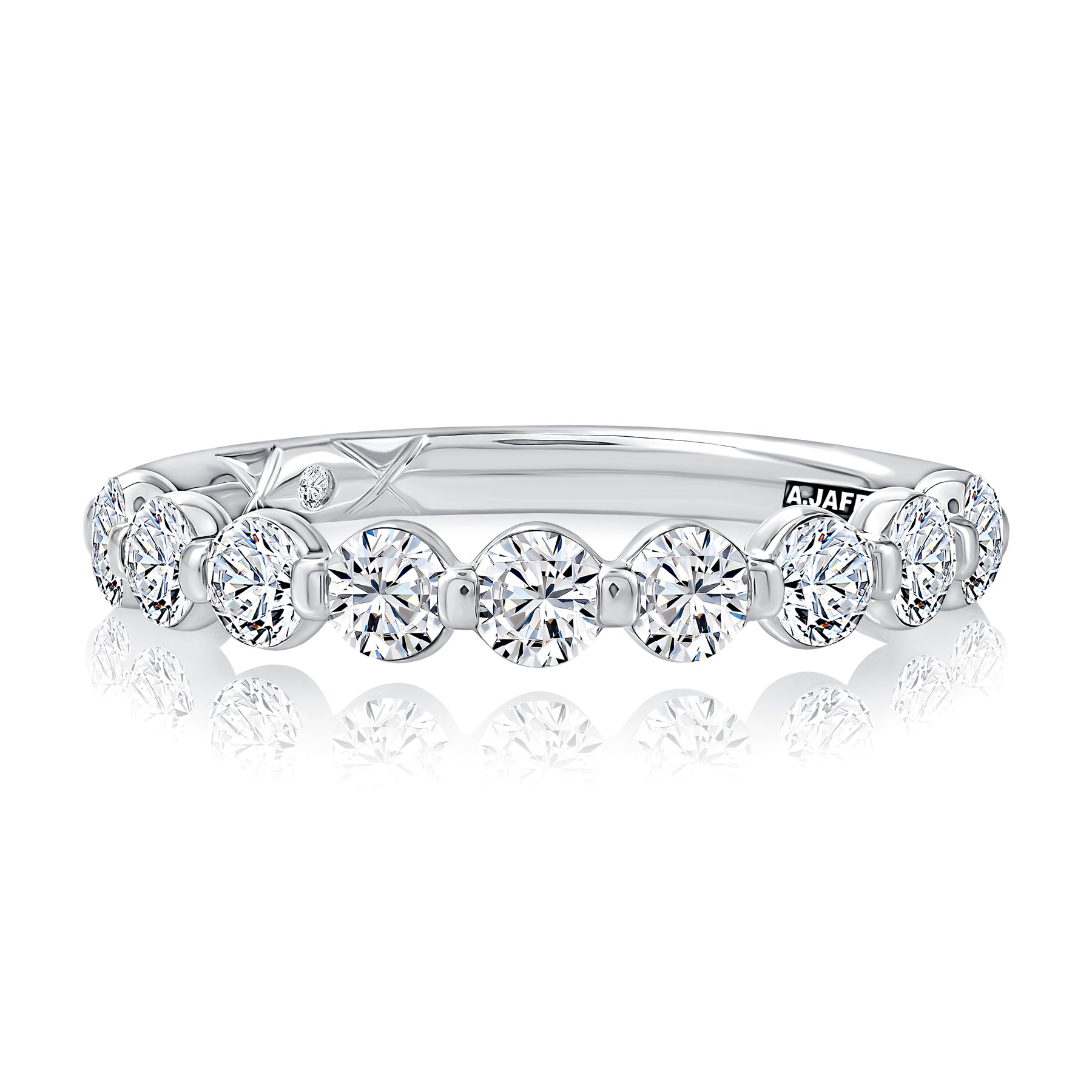 14K WHITE GOLD SINGLE PRONG ROUND DIAMOND BAND