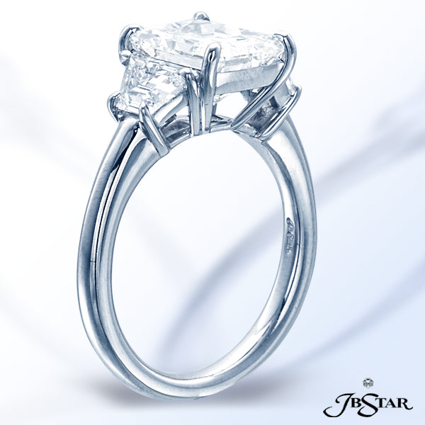 JB STAR PLATINUM ENGAGEMENT RING IS CLASSICALLY DESIGNED AND FEATURES A STUNNING 3.01CT RADIANT DIAM