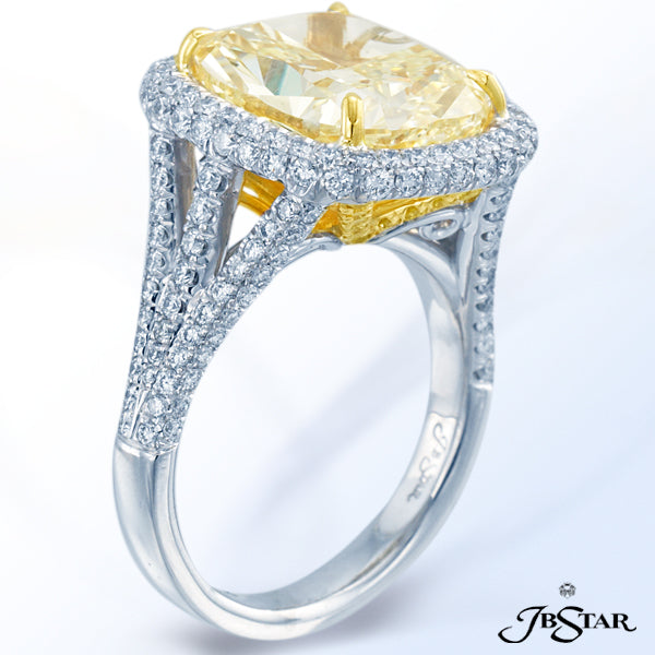 JB STAR FANCY YELLOW DIAMOND RING HANDCRAFTED WITH A MAGNIFICENT 8.06 CT CUSHION NATURAL FANCY LIGHT