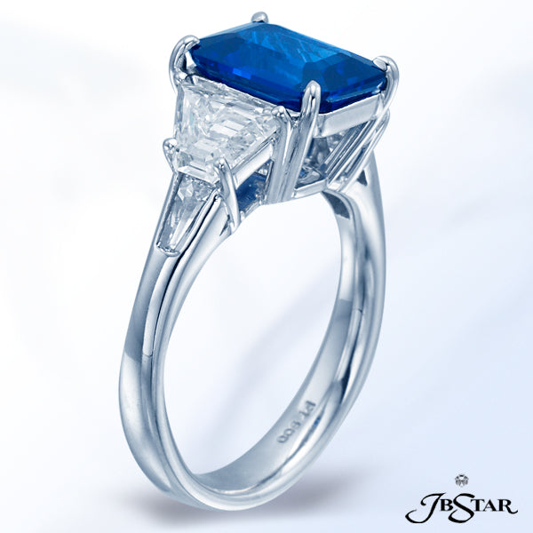 JB STAR BLUE SAPPHIRE AND DIAMOND PLATINUM RING FEATURING A MAGNIFICENT 3.21 CT EMERALD-CUT BLUE SAP