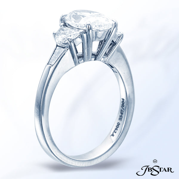 JB STAR GORGEOUS DIAMOND PLATINUM RING FEATURING A MAGNIFICENT 2.03 CT OVAL DIAMOND EMBRACED BY HALF