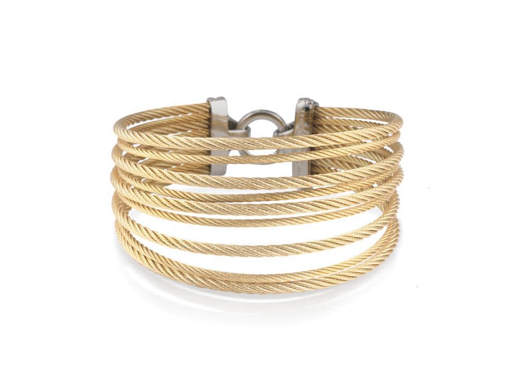 Alor Yellow cable 9 row (4) 1.6mm & (5) 2.5mm, 18 karat Yellow Gold and stainless steel. Imported.