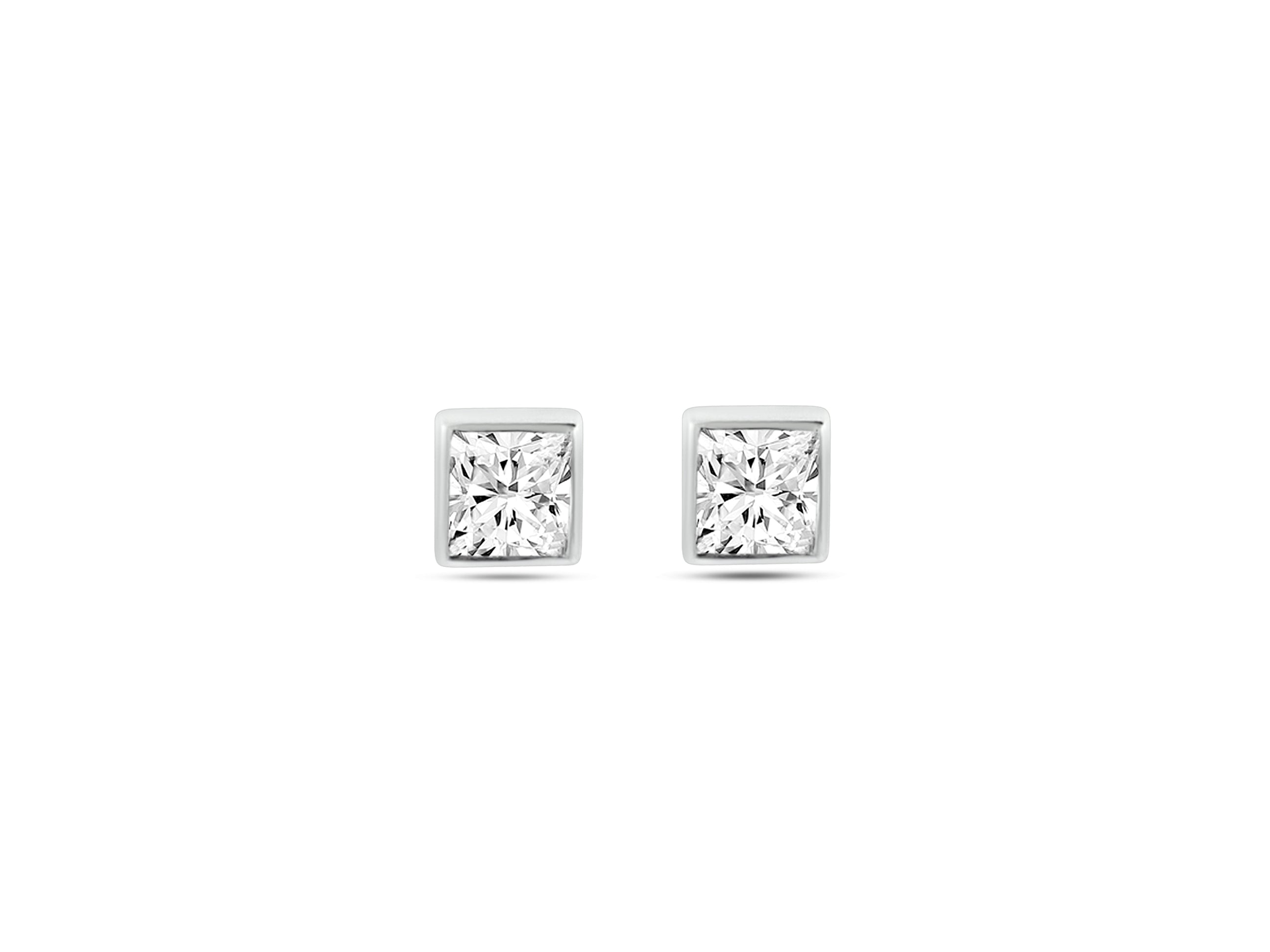 MULLOYS PRIVE'18K WHITE GOLD .35CT SI1 CLARITY G COLOR PRINCESS BEZEL STUDS