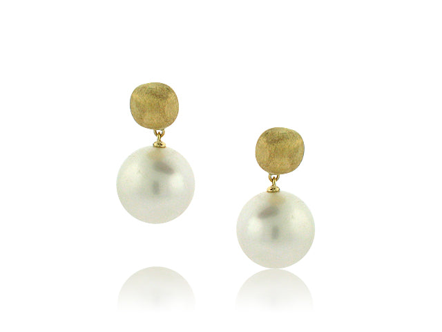 MARCO BICEGO 18K YELLOW  GOLD PEARL DANGLE EARRINGS FROM THE AFRICA COLLECTION