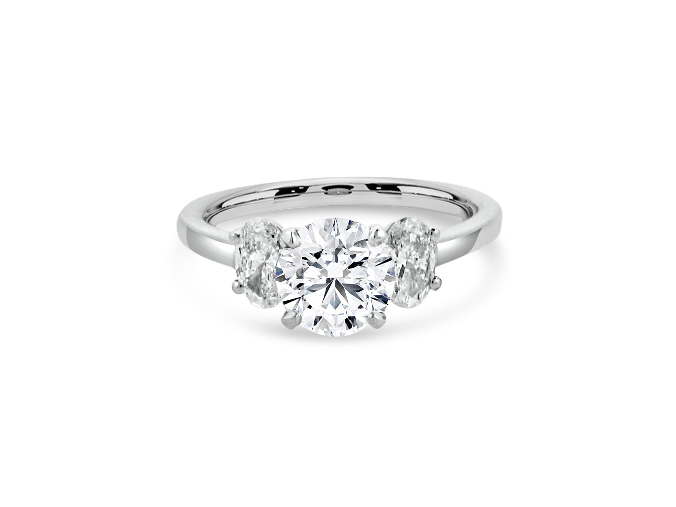PRIVE'14K WHITE GOLD 1.37CT ROUND SI1 CLARITY AND E COLOR LAB GROWN  SWAROVSKI DIAMOND FLANKED WITH .60CT NATURAL OVAL DIAMONDES SI - G/H COLOR.   CERTIFIED. EXCELLENT CUT8