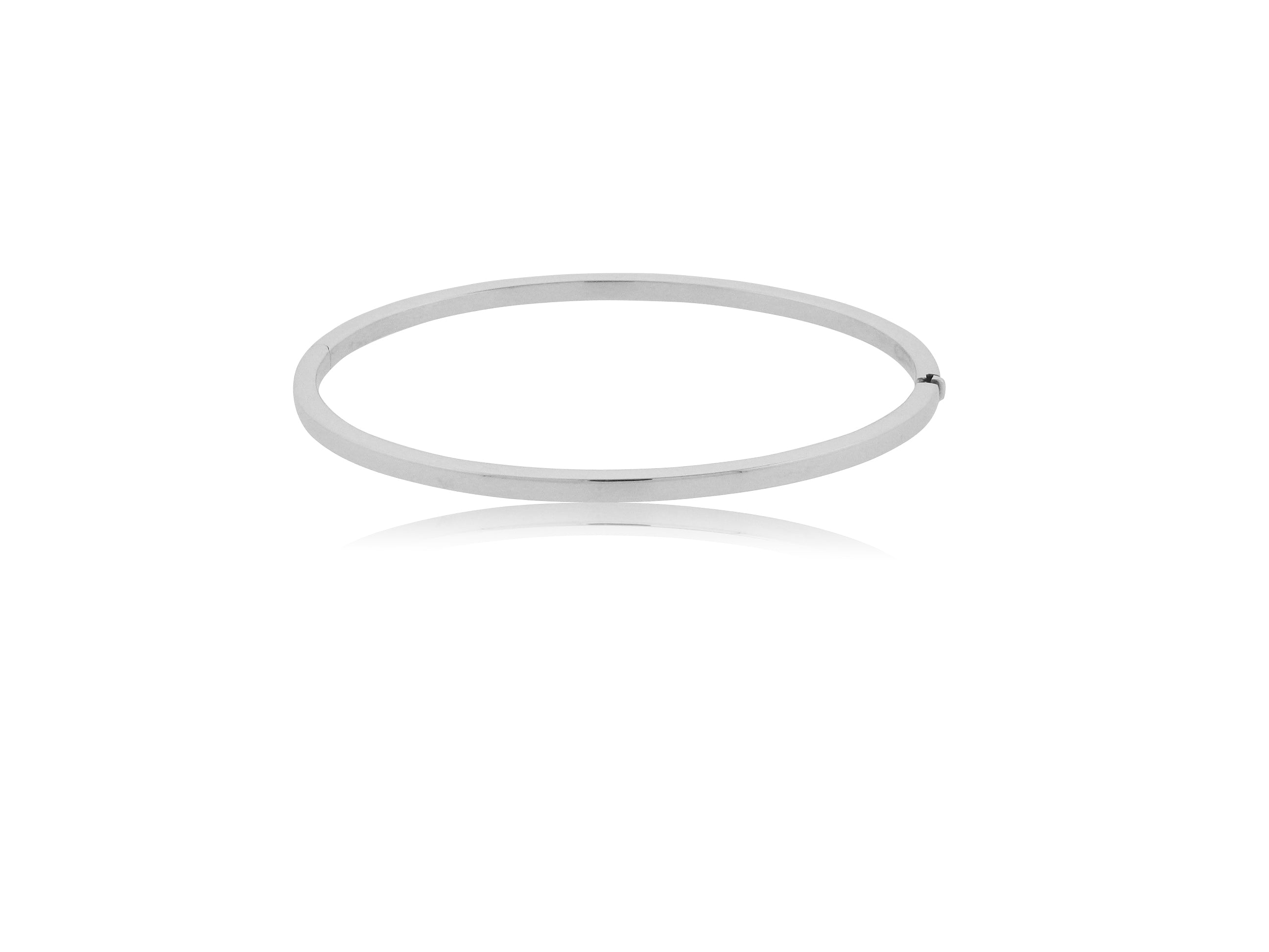 18K WHITE GOLD OVAL BANGLE BRACELET FROM THE GOLD COLLECTION