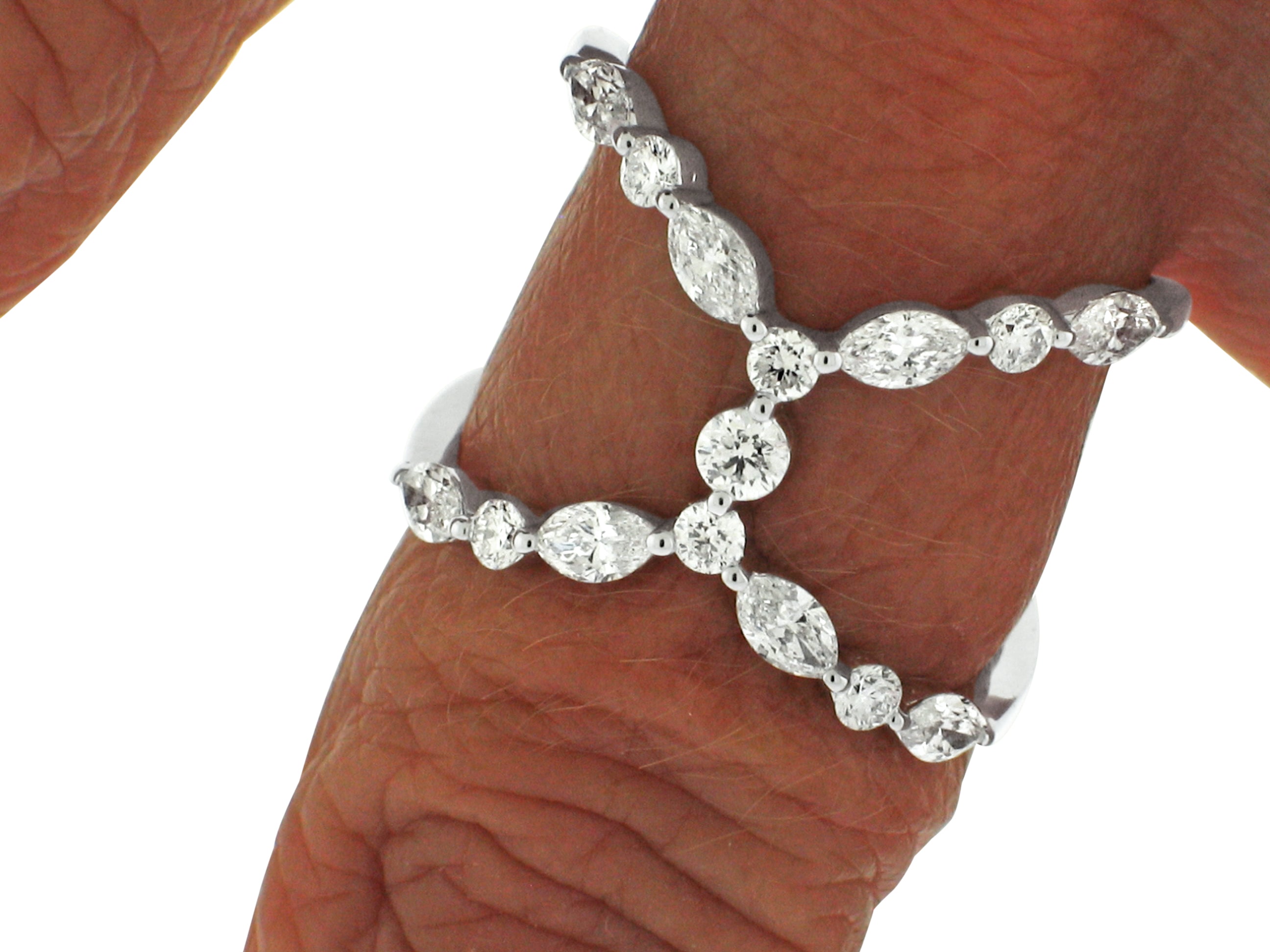 MULLOYS PRIVE18K WHITE GOLD 1.01CT VS CLARITY G COLOR  DIAMOND RING